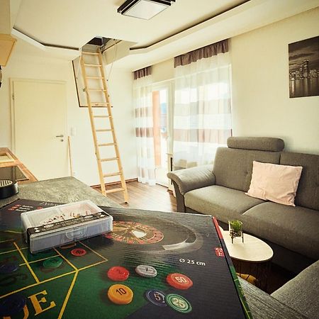 R&S Apartment Грац Экстерьер фото