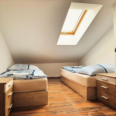 R&S Apartment Грац Экстерьер фото
